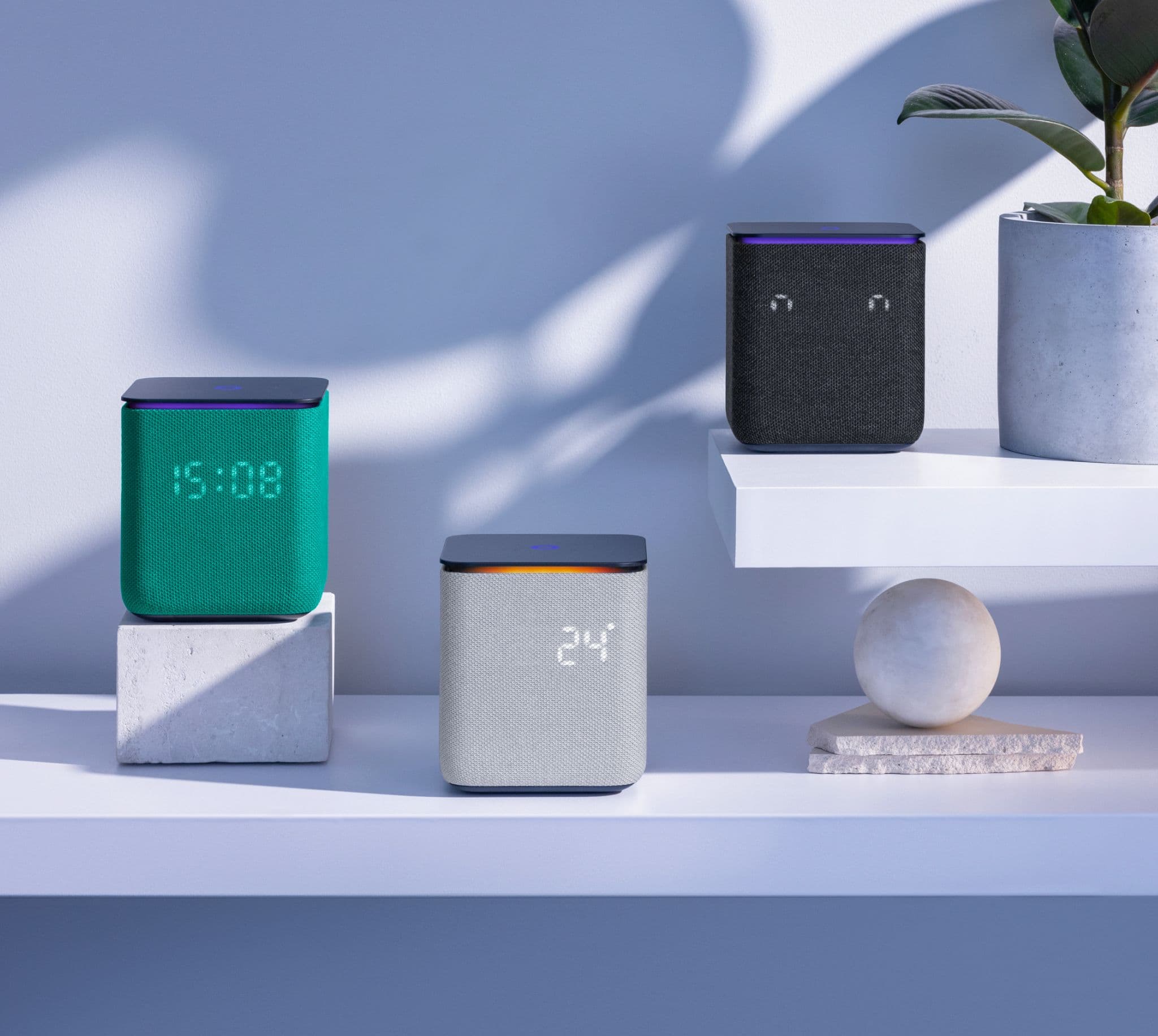 Умная колонка Яндекс Станция Миди с Zigbee, изумрудный — фото 10